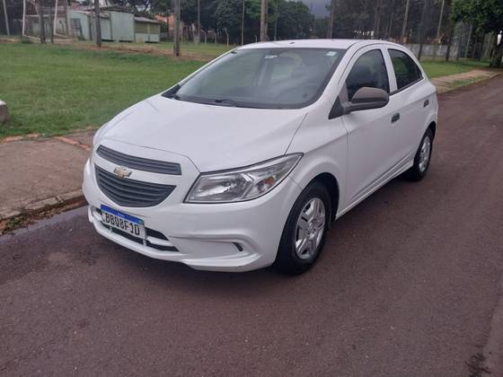 CHEVROLET ONIX 1.0 MPFI JOY 8V FLEX 4P MANUAL CHEVROLET ONIX 1.0 MPFI JOY 8V FLEX 4P MANUAL